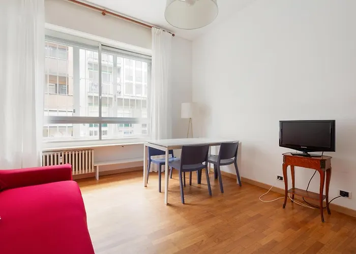 Guesthost - Buonarroti Bright Apartment